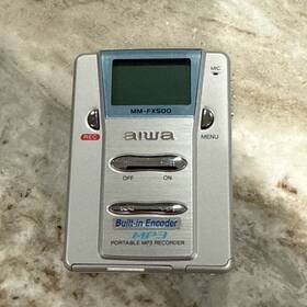 Aiwa Mm-vx100 Portable Mp3 Player With Voice Recorder Works
