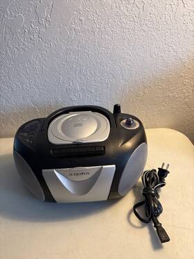 Ce-247 Audiovox Vintage Portable Cd System Am/fm Radio Cassette Player Tested