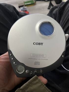 Coby Cx-cd1167 Vtg 2002 Personal Cd Player And Am/fm Radio - Nip