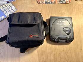 Jc6111a Craig Vintage Portable Personal Cd Player Discman Model And Case