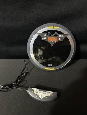 Ksm6005 Dc Comics Rare Batman Begins Portable Cd Player Remote Euc Works Great