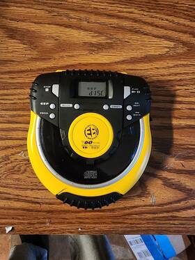 Electro Brand Qcd148y-1 Vintage Anti Shock Portable Personal Cd Player Yellow Tested