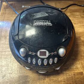 C963 Gpx 2003 Portable Top Loading Compact Disc Player And Radio
