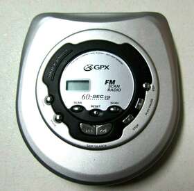Cdpr4004-n Gpx 60 Second Esp Cd Player With Fm Scan Radio Tested