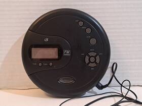 V800-03 Gpx Personal Cd Player With Fm Radio