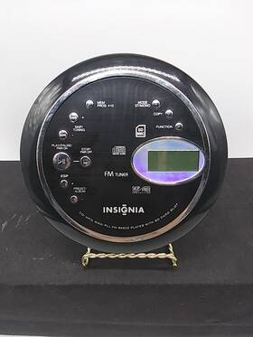 Ns-p3114 Insignia Portable Cd Mp3 Pll Fm Radio Player With Sd Card Slot Untested