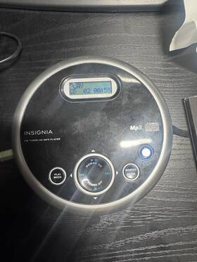 Insignia Ns-ps113 Fm Tuner Mp3 Cd Player Black Silver Esp Memory Preset Tested