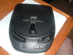Xl-p32 Jvc Xlp32 Vintage Portable Cd Player With Hyper Bass For Parts Or Repair