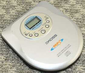 Cdp-3100 Koss Cdp3100 Personal Cd/mp3 Player With Lid Top Digital Controls - Working