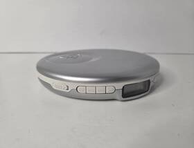 Memorex Md6447sil Portable Cd Player Silver Headphone Tested Screen Not Working