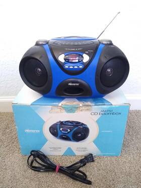 Mp3838blu Memorex Portable Cd Player Lcd Display Am/fm Radio With Cord And Box
