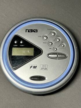 B825 Naxa Portable Cd Player With Fm Radio