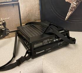 Shcdb3 Panasonic Vintage Portable Cd Player With Strap