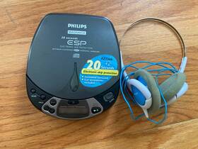 Az7566 Philips Cd Player Magnavox Plus Headphones