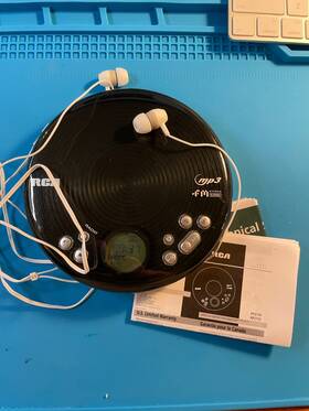 Rp-2730 Rca Personal Cd Player Tested Works Radio Will Not Tune Station