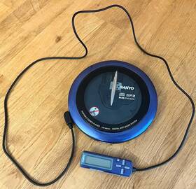 Cdp-msx40 Sanyo Portable Cd And Mp3 Player Bassxpander Digital Anti-shock System