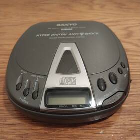 Pwm-800cr Sanyo Vintage Compact Disc Portable Cd Player Discman Watch Video