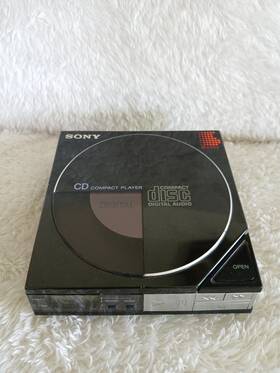 250178 Sony Vintage D-5a Portable Cd Player Not Working - For Parts