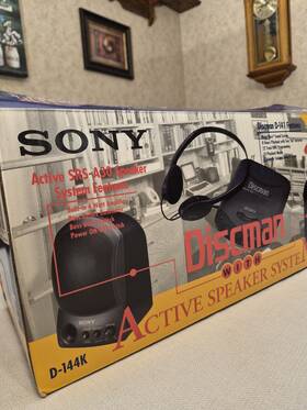 Srs-a30 Sony D-144k Vintage Discman Set - D-141 Cd Player Speakers With Box