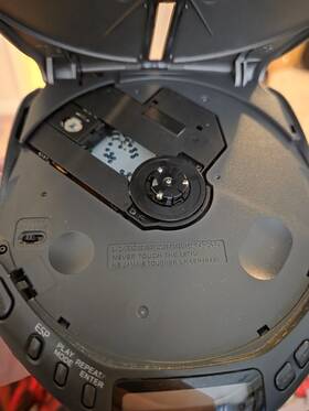 Sony D-e370 D-e307/ck Discman Walkman Esp Mega Bass Portable Cd Player For Parts Only