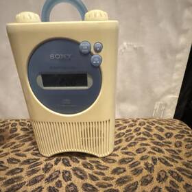 Sony Icf-cd73 Cd Player Am/fm Radio White/blue Headphone Jack