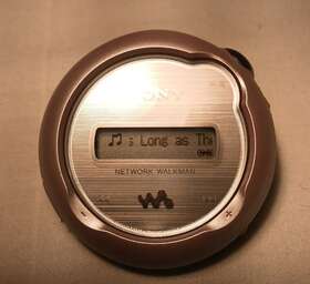 Nw-e105 Sony Psyc Network Walkman Mp3 Player With Wrist Band