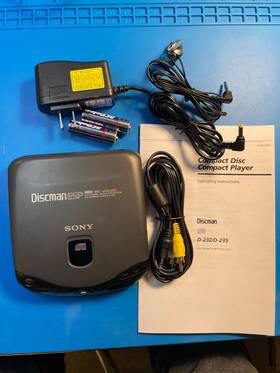 Wm-232 Sony Gorgeous Discman D-232 Cd Player Esp Mega Bass Tested Working With Ac Adapt