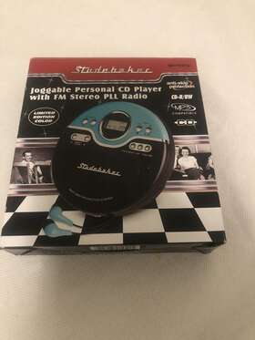 Studebaker 077283010415 Retro Design Portable Joggable Personal Mp3 Cd Player 120 Sec Antiskip Protect