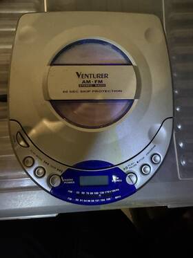 Venturer Dmb311-60 Portable Cd Player Am/fm Radio 2005 Tested