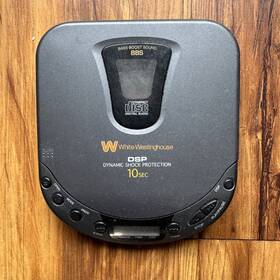 White Westinghouse Wom-11210ck White-westinghouse Portable Cd Player Diskman Christmas Is Coming