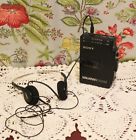 Wm-f0261 Sony Vintage Walkman Cassette Radio Player Original Headphones