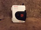 Wr-1632 Memorex Portable Audio Cassette Tape Player Am Fm Radio Walkman
