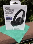 Sony MDR-ZX110NC Wired Noise Canceling Headphones -w/plug Adapter New Box. Fixed Price $21.00.