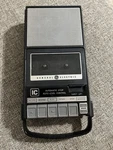 Vintage General Electric 3-5003A Portable Cassette Tape Recorder Maybe Works. Fixed Price $9.99.