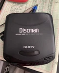 Sony Discman D-141 Portable Cd Player Mega Bass Battery Tested Works Great. Fixed Price $33.33.