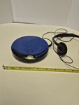 Craig CD2808-BL Personal Player With Headphones Black/blue Tested. Fixed Price $14.95.