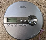 Vintage Sony D-NF340 Walkman MP3 Fm Cd Player 30H Stamina Id Presets. Fixed Price $89.99.