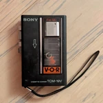 Sony TCM-19V Voice Activated Handheld Cassette Recorder V-o-r Flat Mic. Fixed Price $19.97.