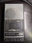 Vintage General Electric Cassette Tape Recorder Player Model 3-5016D Video B2. Fixed Price $10.00.