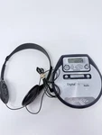 Magnavox MPC420SL/17 Digital Fm Tuner Radio Portable Cd Player W/headphones. Fixed Price $24.99.