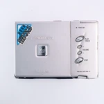 Pioneer PMD-P1 Silver Minidisc Player Plays Demo Video 549. Fixed Price $95.95.