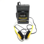 Sanyo SPT1000 Radio Walkman Sportable Pedometer Original Headphones Tested Works. Fixed Price $43.99.