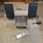 Sharper Image Sleek Solo Cd Stereo (SO330) Vintage 2003. Fixed Price $150.00.