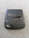 Sanyo Bassxpander CDP-30 Portable Compact Disc Player. Fixed Price $32.29.