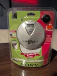 New Sony Walkman Portable Cd Player Dnf 400 With MP3 Atrac. Fixed Price $439.99.