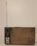 Vintage Arrow Radio Stereo Fm/am 8 Track Player - Works. Fixed Price $40.00.