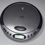 Durabrand CD-566 Programmable Player Silver/black Lcd Display Repeat. Fixed Price $20.00.