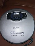 Sony D-EJ611 Walkman Portable Player G-protection Silver Lcd/ Ears. Fixed Price $59.99.