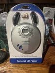 Living Solutions Personal Cd Music Player 20 Track Atc 2630 Silver Black. Fixed Price $25.00.