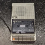 Vtg Panasonic RQ-2736 Slimline Auto Stop Portable Cassette Player Recorder Works. Fixed Price $14.99.